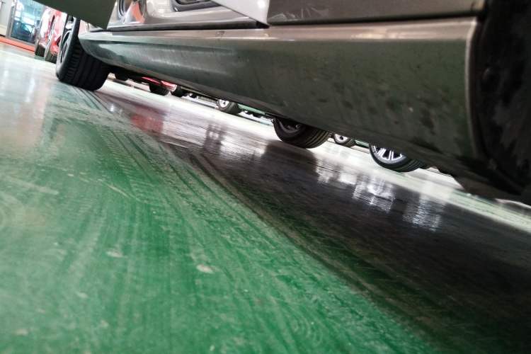 Used Volvo S60 2021 T4 Zhiyi Luxury Edition Right Side Sill