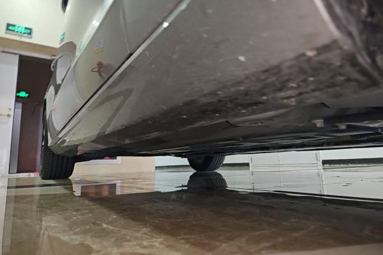Used Volvo S60 2021 T4 Zhiyi Luxury Edition Right Side Sill