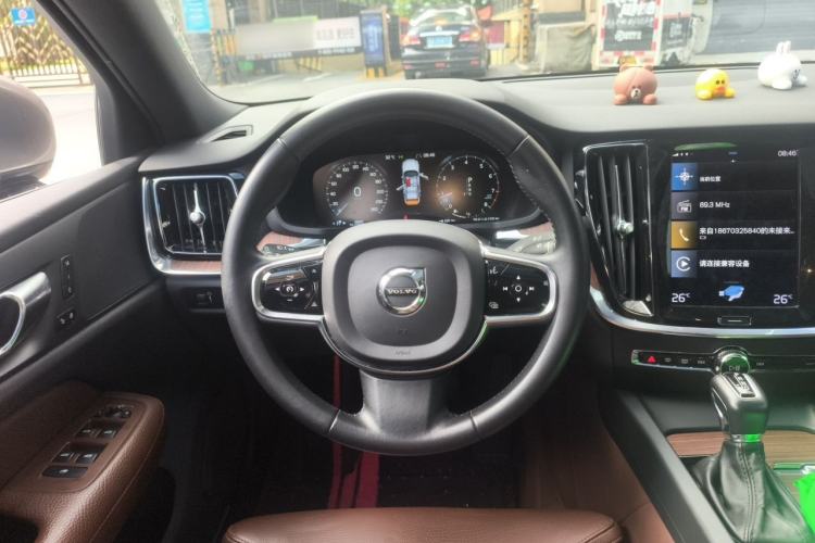 Used Volvo S60 2021 T4 Zhiyuan Luxury Edition Steering Wheel