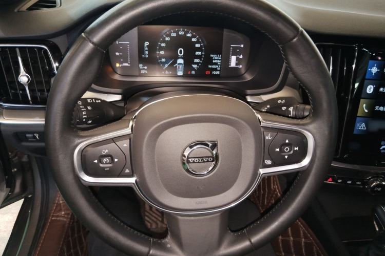 Used Volvo S60 2021 T4 Zhiyi Luxury Edition Steering Wheel