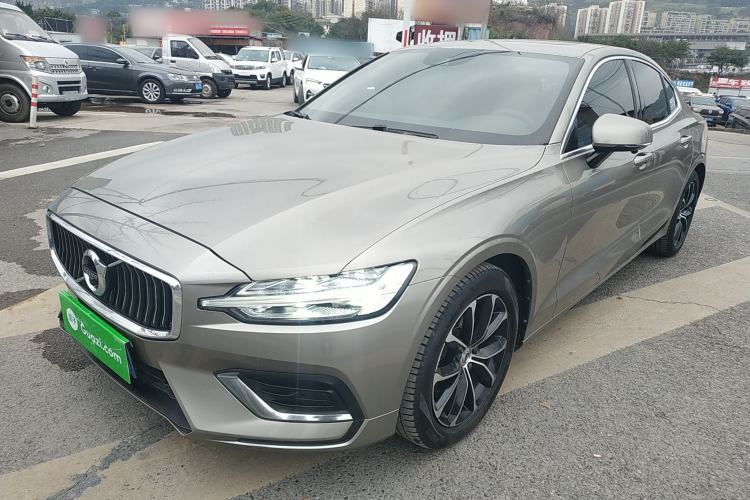 Used Volvo S60 2021 T4 Zhiyi Luxury Edition Guazi used car, China used car export, Used car for sale, Used  cars, Cheapest cars for sale