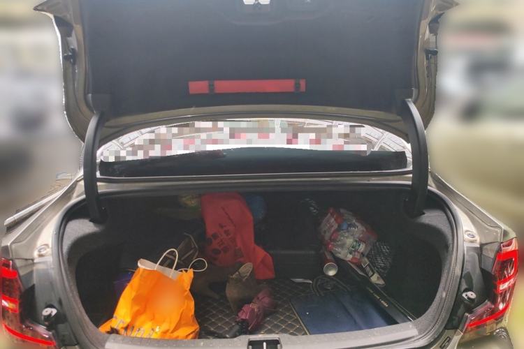 Used Volvo S60 2021 T4 Zhiyuan Luxury Edition Trunk