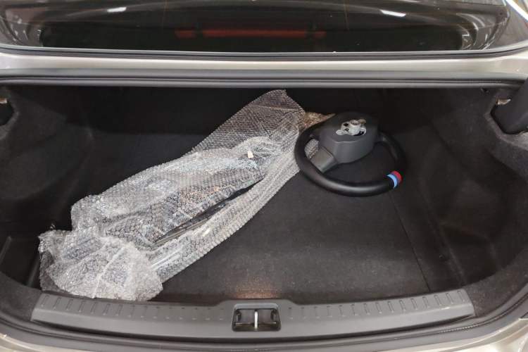 Used Volvo S60 2021 T4 Zhiyi Luxury Edition Trunk