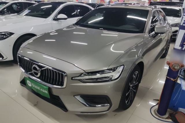 Used Volvo S60 2021 T4 Zhiyi Luxury Edition