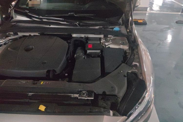 Used Volvo S60 2021 T4 Zhiyuan Luxury Edition Engine Bay Left