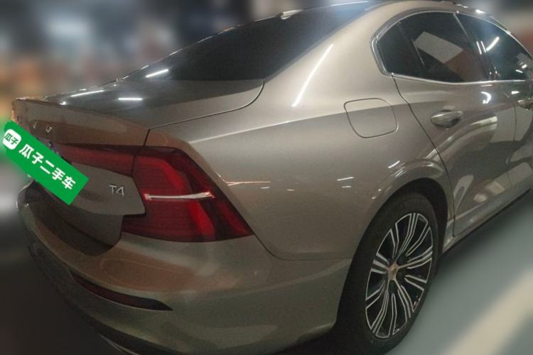 Used Volvo S60 2021 T4 Zhiyuan Luxury Edition Rear Right 45 Deg