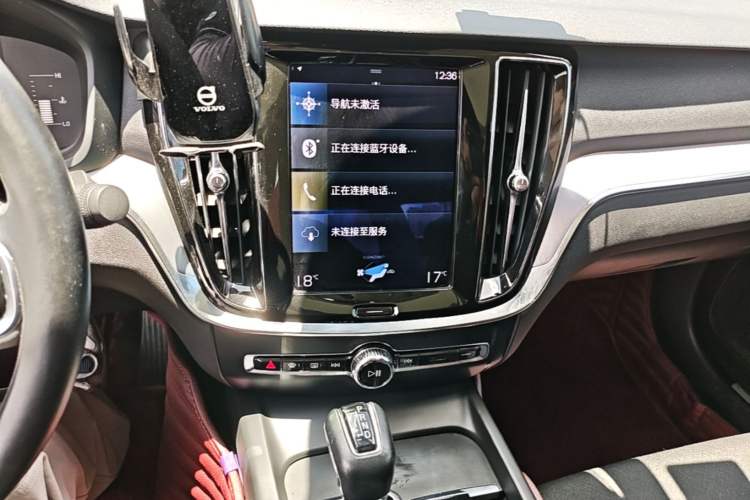 Used Volvo S60 2021 T3 SmartDrive Luxury Edition Audio And AC Panel