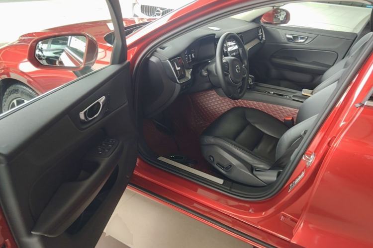 Used Volvo S60 2021 T4 Zhiyi Luxury Edition Driver Seat