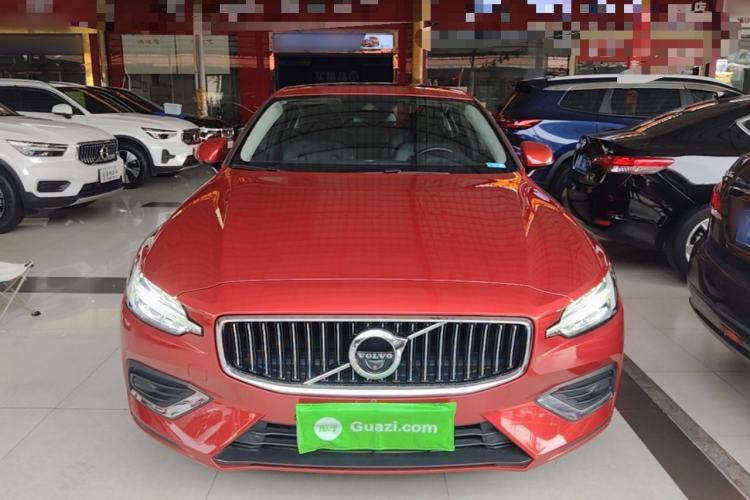 Used Volvo S60 2021 T4 Zhiyi Luxury Edition Front