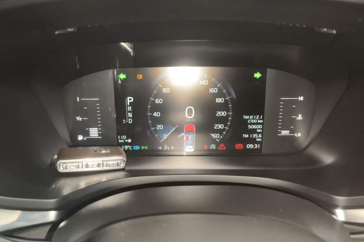 Used Volvo S60 2021 T4 Zhiyi Luxury Edition Instrument Cluster