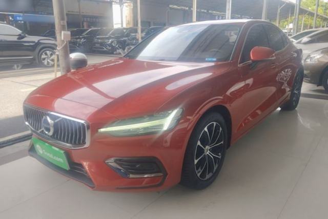 Used Volvo S60 2021 T4 Zhiyi Luxury Edition