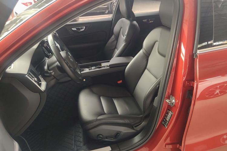 Used Volvo S60 2021 T4 Zhiyi Luxury Edition Left Front Seat