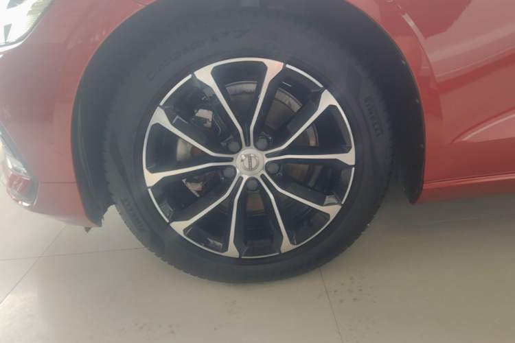 Used Volvo S60 2021 T4 Zhiyi Luxury Edition Left Front Wheel Hub
