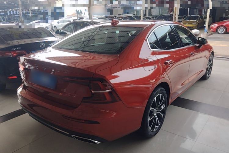 Used Volvo S60 2021 T4 Zhiyi Luxury Edition Rear Right 45 Deg