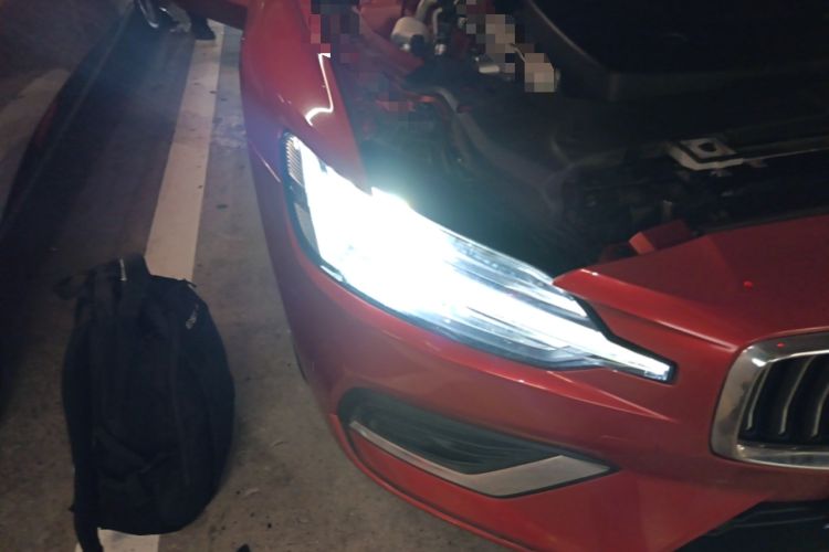 Used Volvo S60 2021 T3 SmartDrive Luxury Edition Right Front Headlight