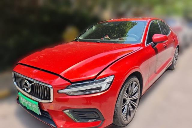 Used Volvo S60 2021 T4 Zhiyuan Luxury Edition