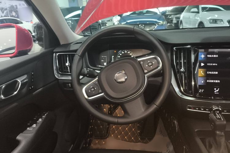 Used Volvo S60 2021 T4 Zhiyi Luxury Edition Steering Wheel