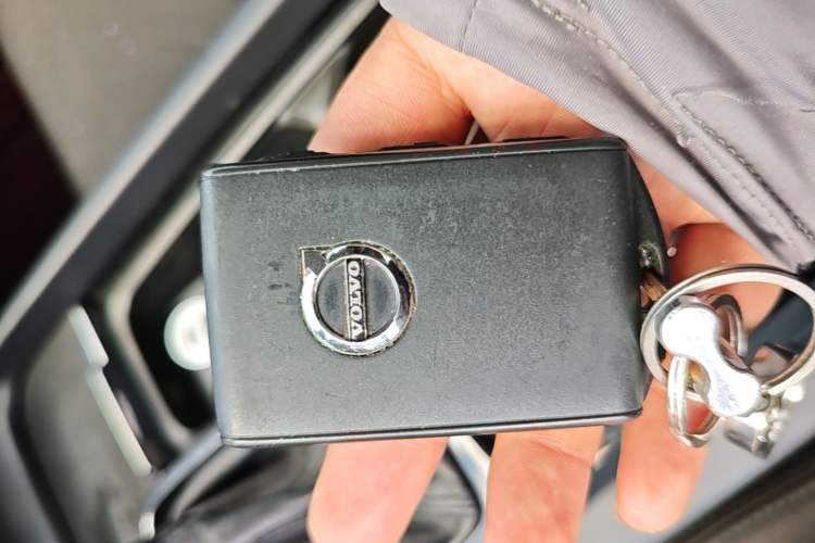 Used Volvo S60 2021 T3 SmartDrive Luxury Edition Vehicle Key