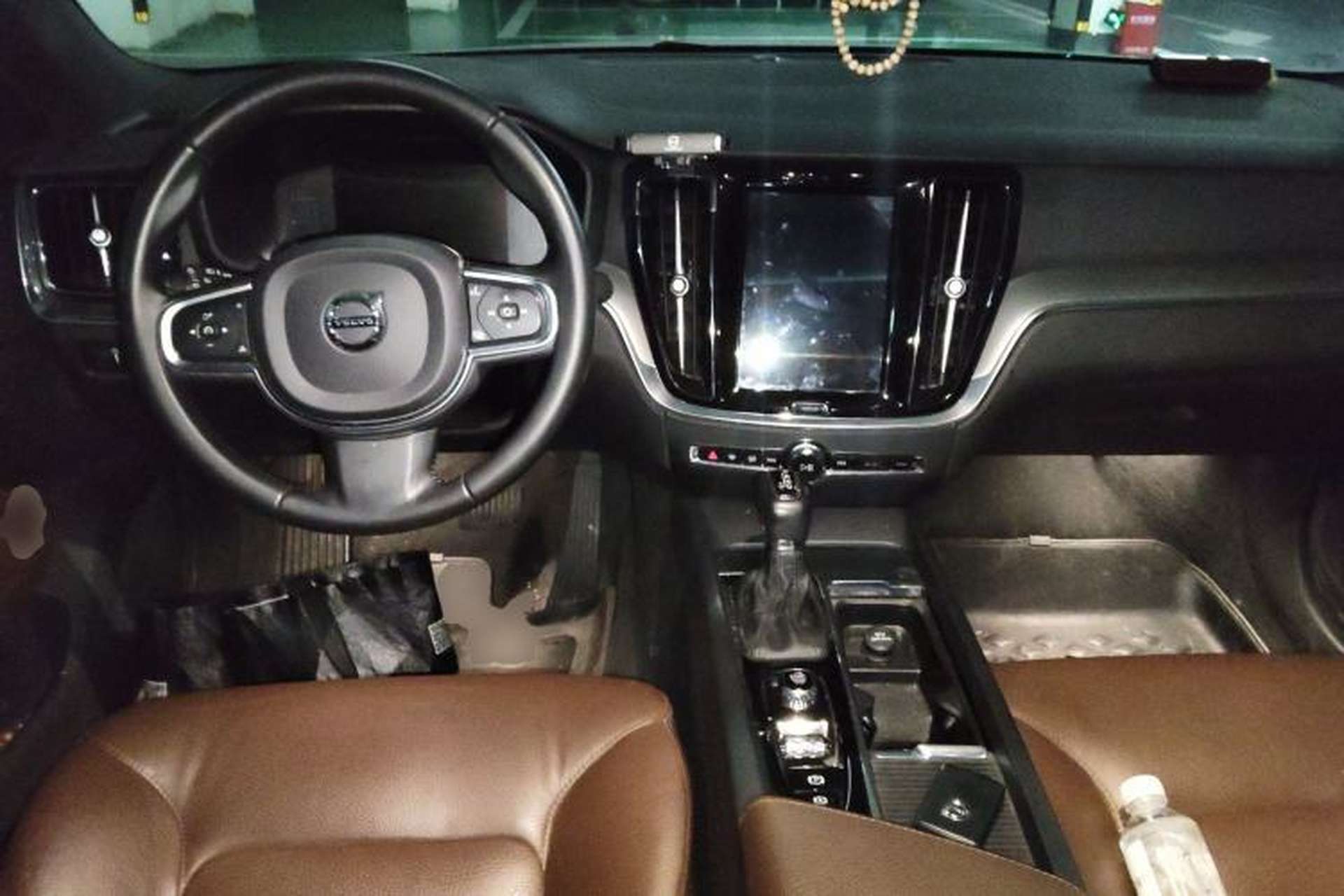 Used Volvo S60 2021 T4 Zhiyi Luxury Edition Center Console