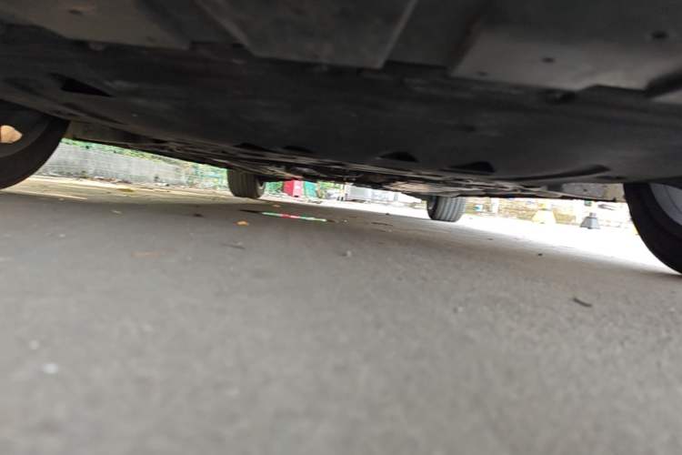 Used Volvo S60 2021 T4 Zhiyuan Luxury Edition Chassis Front