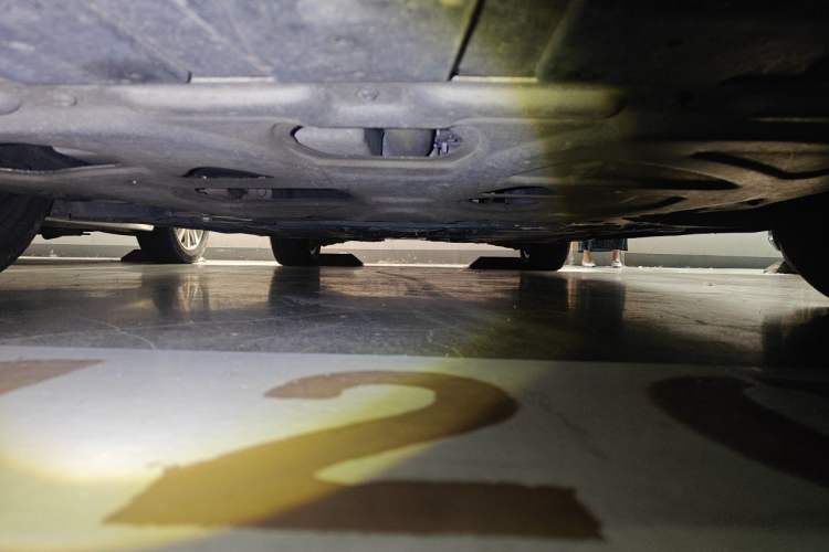 Used Volvo S60 2021 T4 Zhiyi Luxury Edition Chassis Front