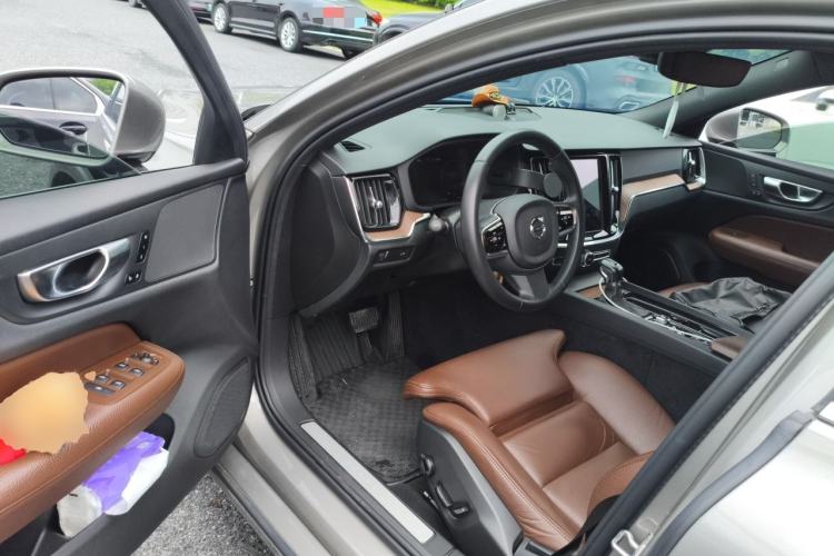 Used Volvo S60 2021 T4 Zhiyuan Luxury Edition Driver Seat