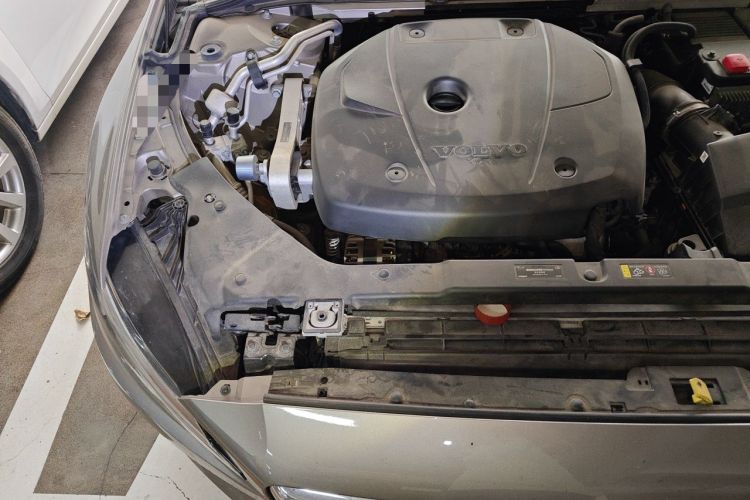 Used Volvo S60 2021 T4 Zhiyi Luxury Edition Engine Bay Right