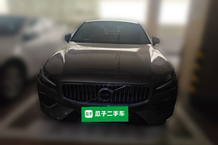 Used Volvo S60 2021 T4 Zhiyi Luxury Edition Front