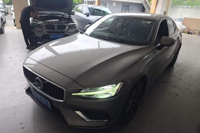 Used Volvo S60 2021 T4 Zhiyuan Luxury Edition