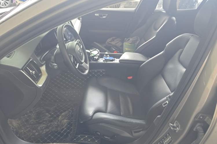 Used Volvo S60 2021 T4 Zhiyuan Luxury Edition Left Front Seat