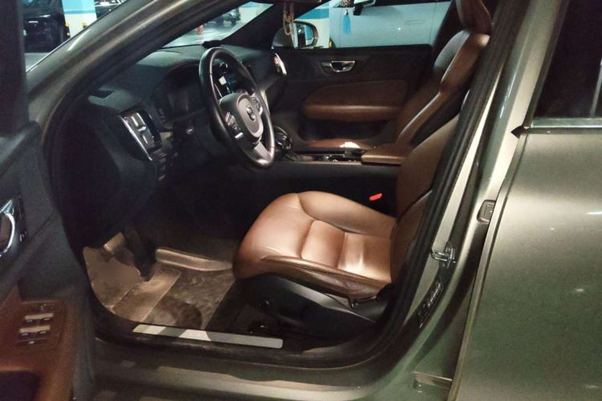 Used Volvo S60 2021 T4 Zhiyi Luxury Edition Left Front Seat