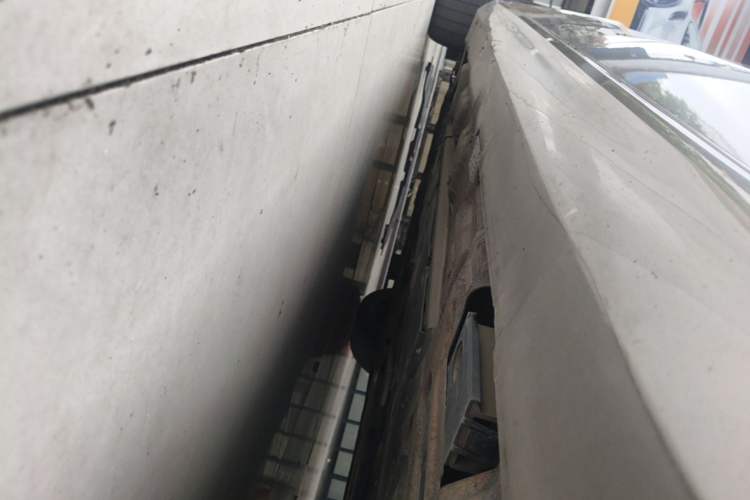 Used Volvo S60 2021 T4 Zhiyuan Luxury Edition Left Side Sill