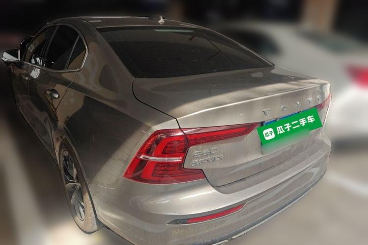 Used Volvo S60 2021 T4 Zhiyi Luxury Edition Rear Left 45 Deg