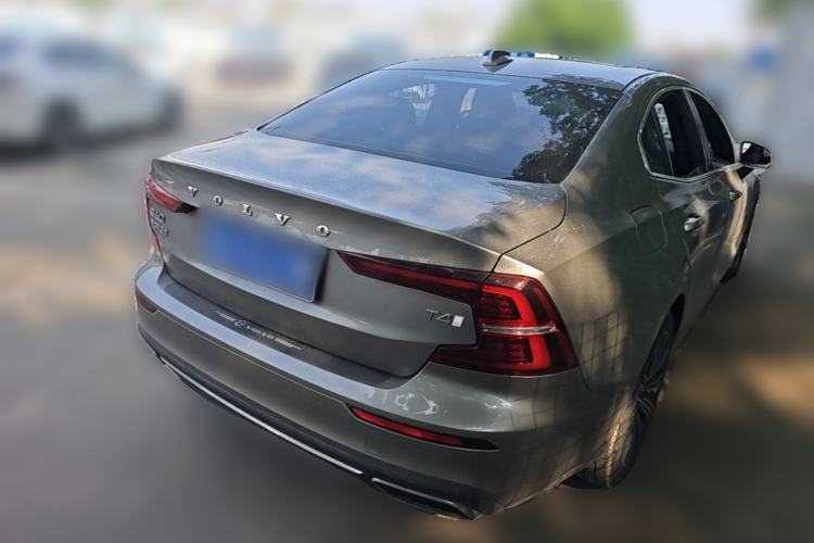 Used Volvo S60 2021 T4 Zhiyuan Luxury Edition Rear Right 45 Deg