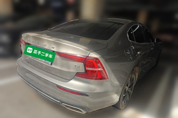 Used Volvo S60 2021 T4 Zhiyi Luxury Edition Rear Right 45 Deg