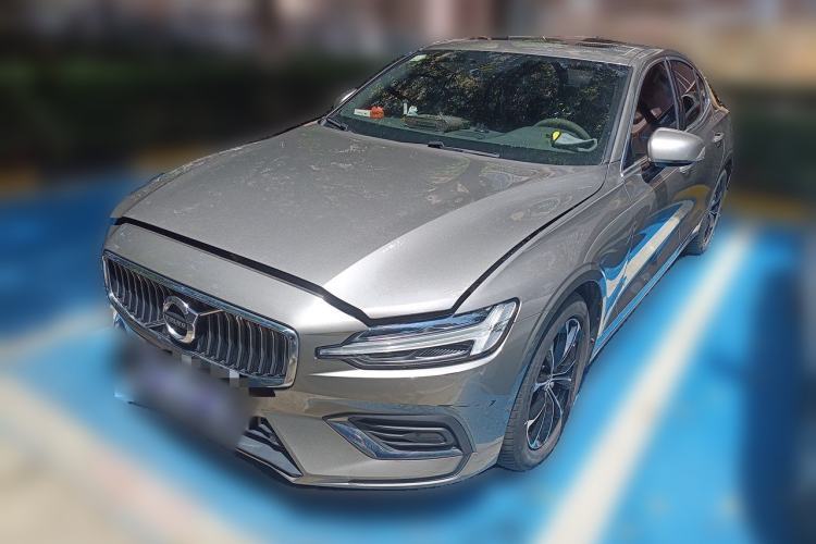 Used Volvo S60 2021 T4 Zhiyi Luxury Edition Guazi used car, China used car export, Used car for sale, Used  cars, Cheapest cars for sale