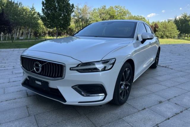 Used Volvo S60 2021 T4 Zhiyi Luxury Edition