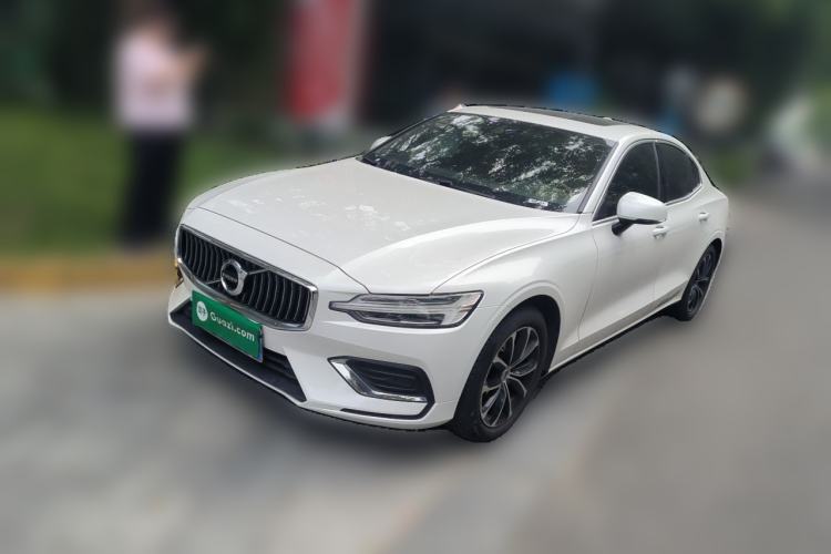 Used Volvo S60 2021 T4 Zhiyi Luxury Edition Guazi used car, China used car export, Used car for sale, Used  cars, Cheapest cars for sale