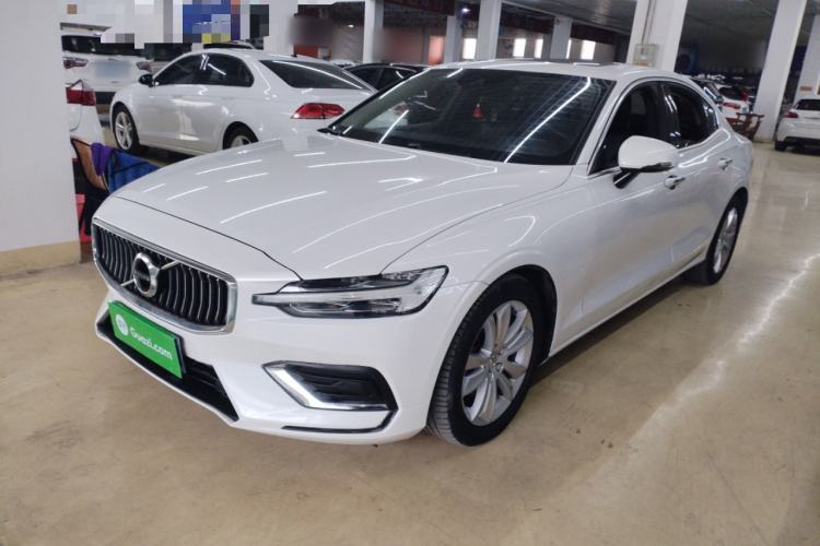 Used Volvo S60 2021 T3 SmartDrive Luxury Edition Guazi used car, China used car export, Used car for sale, Used  cars, Cheapest cars for sale