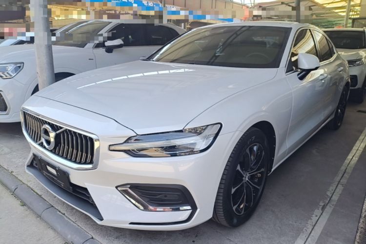 Used Volvo S60 2021 T4 Zhiyi Luxury Edition Guazi used car, China used car export, Used car for sale, Used  cars, Cheapest cars for sale