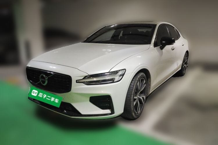 Used Volvo S60 2021 T4 Zhiyuan Sport Edition Guazi used car, China used car export, Used car for sale, Used  cars, Cheapest cars for sale