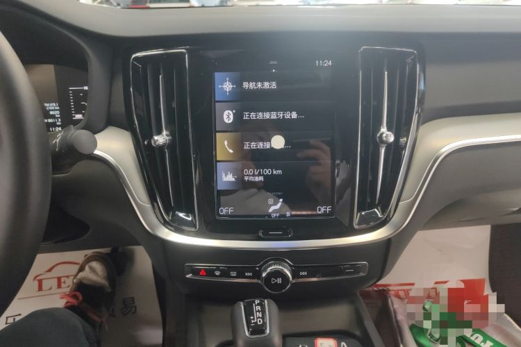 Used Volvo S60 2021 T4 Zhiyi Luxury Edition Audio And AC Panel