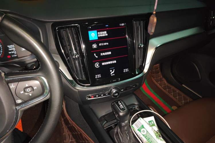 Used Volvo S60 2021 T4 Zhiyi Luxury Edition Audio And AC Panel
