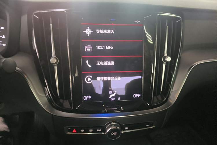 Used Volvo S60 2021 T4 Zhiyi Luxury Edition Audio And AC Panel