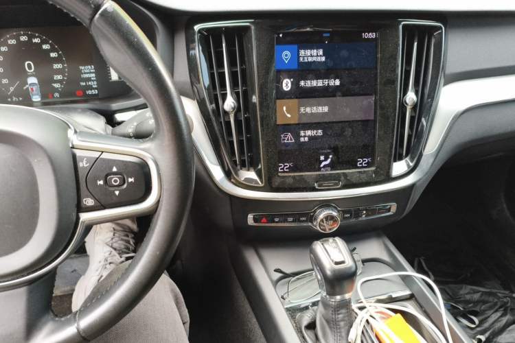 Used Volvo S60 2021 T4 Zhiyi Luxury Edition Audio And AC Panel