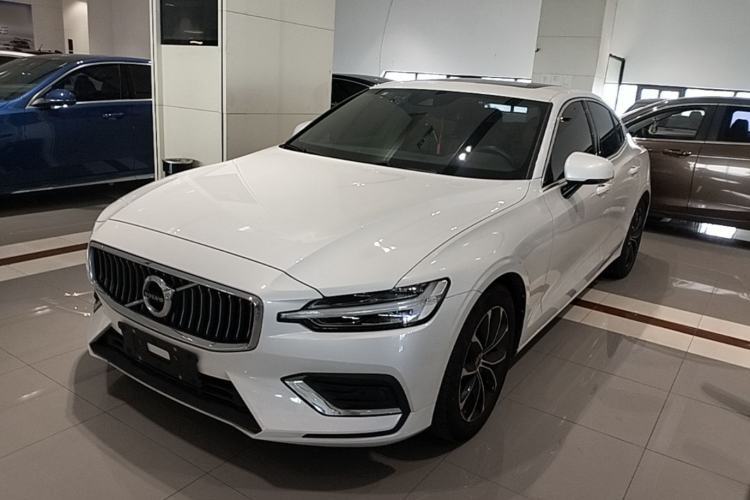 Used Volvo S60 2021 T4 Zhiyi Luxury Edition Guazi used car, China used car export, Used car for sale, Used  cars, Cheapest cars for sale