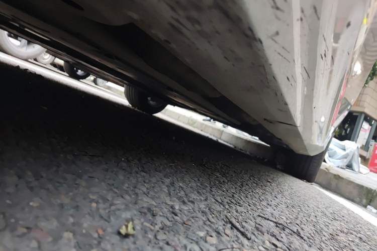 Used Volvo S60 2021 T4 Zhiyi Luxury Edition Chassis Front Left