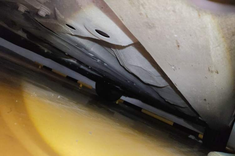 Used Volvo S60 2021 T4 Zhiyi Luxury Edition Chassis Front Left