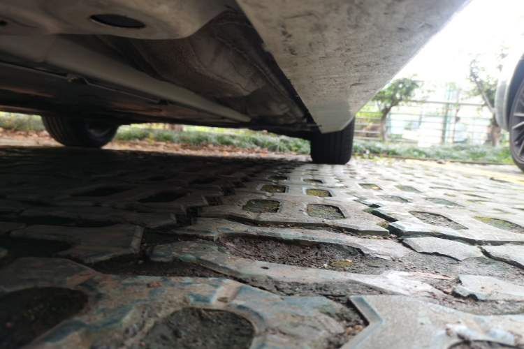 Used Volvo S60 2021 T4 Zhiyi Luxury Edition Chassis Front Left