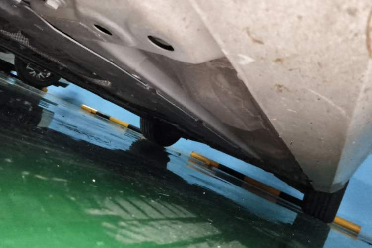 Used Volvo S60 2021 T4 Zhiyi Luxury Edition Chassis Front Left